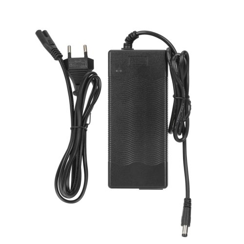 18V~42V2A DC2.1 töltő (EU plug)