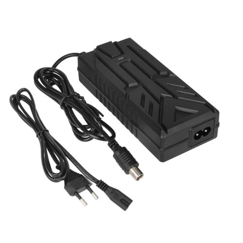 18V~42V 1.7A  Töltő Mi head(EU plug)CE FCC certified