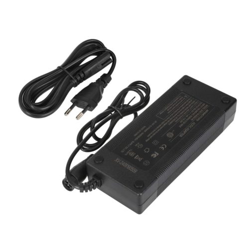  83V1.4A/ töltő/ LP16-3P/ DUALTRON ULTRA2(EU plug) eredeti